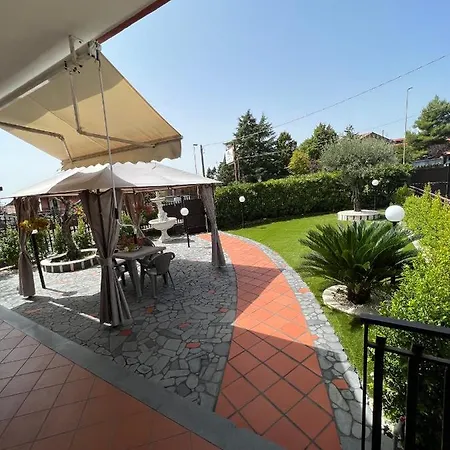 Volpe Dell'etna Apartment *