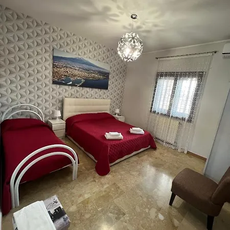 Volpe Dell'etna ניקולוסי