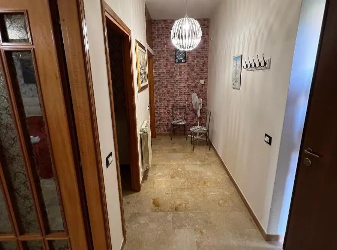 沃尔普德尔埃那之家度假屋 *