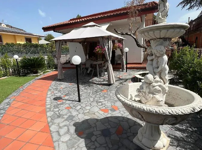 沃尔普德尔埃那之家度假屋 *