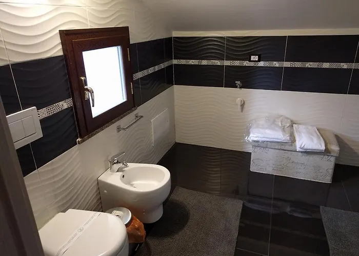 公寓 沃尔普德尔埃那之家度假屋 尼科洛西